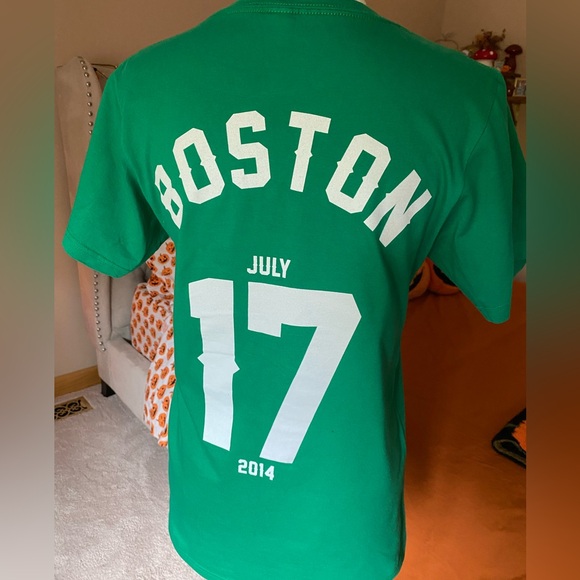 311 Band Boston Celtics Tee - Unisex S - Picture 5 of 5